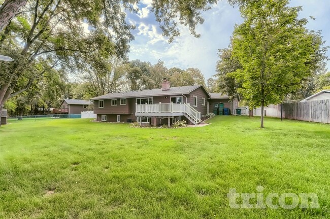 Photo - 17230 14th Ave N