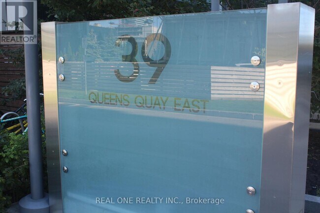 Photo - 39 Queens Quay E Unit 325