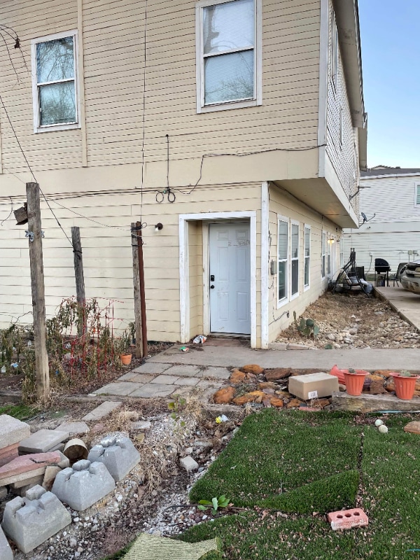 Photo - 9729 Sycamore Dr