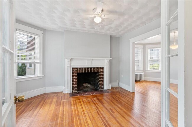 Photo - 153 Irving Ave