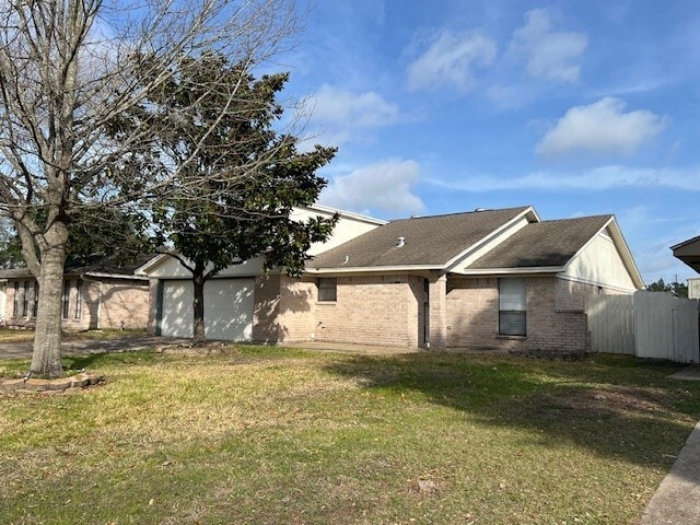 Photo - 18734 Wood Glen Ln