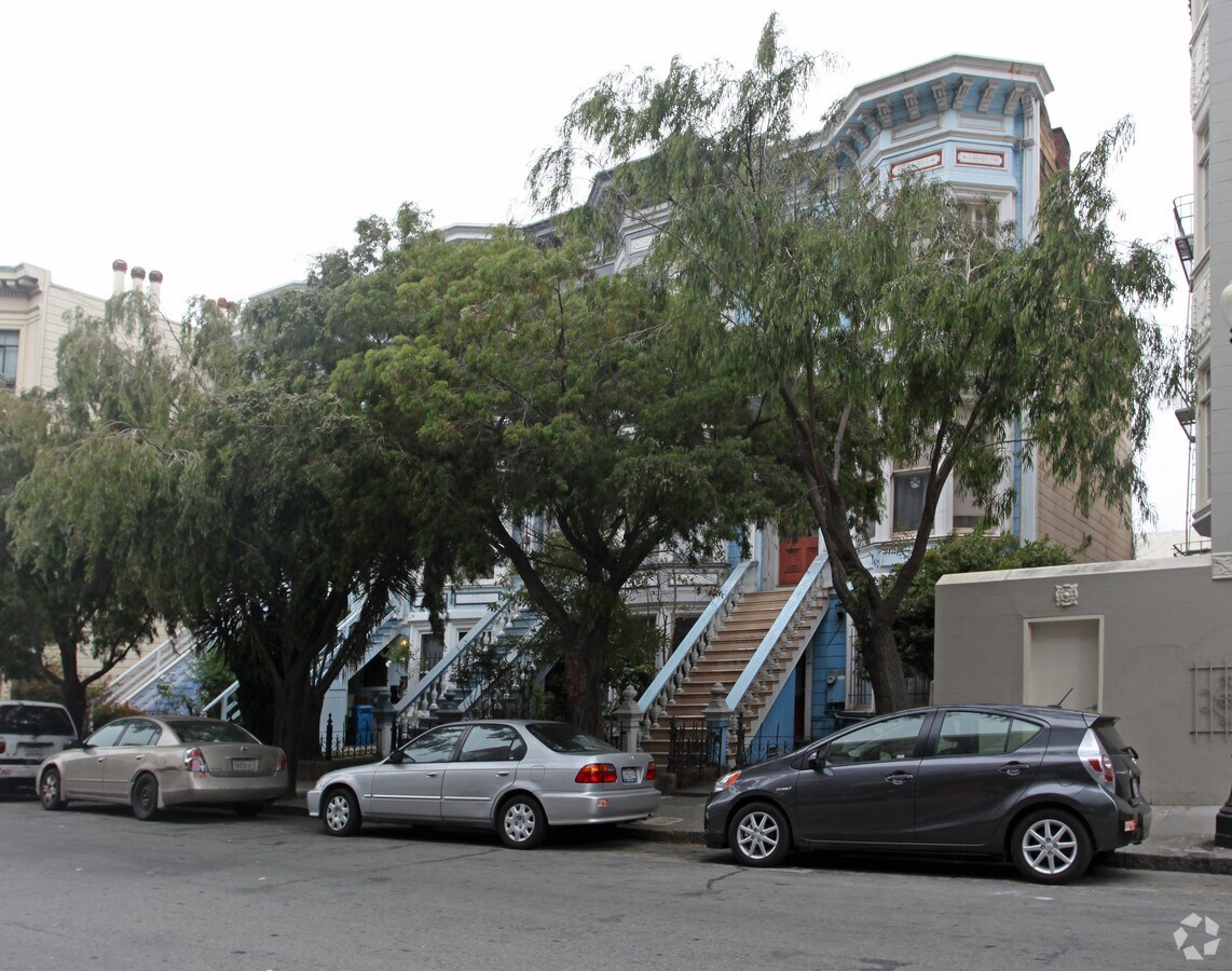 Photo - 577-579 Capp St