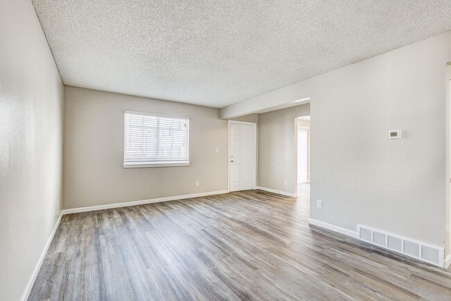 Briar Grove Townhomes