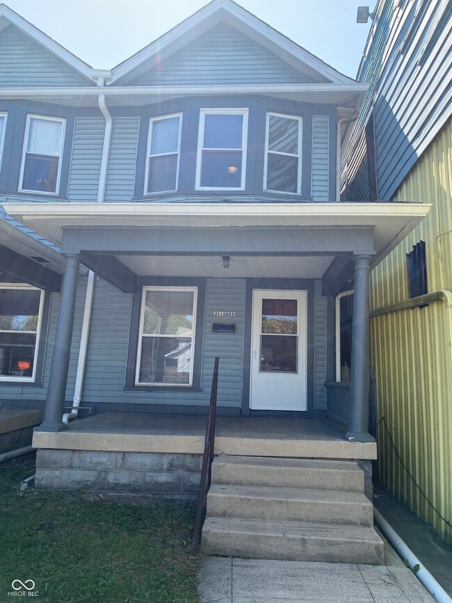 Building Photo - 2105 E Michigan St Rental