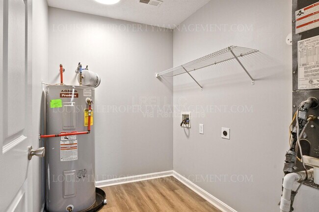 Photo - 306 Keeneland Dr Unidad 2b