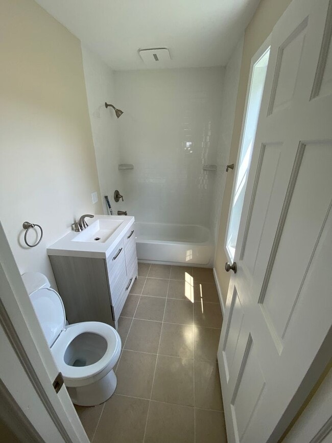 Photo - 1175 Willow St Unit 1175 Willow Street