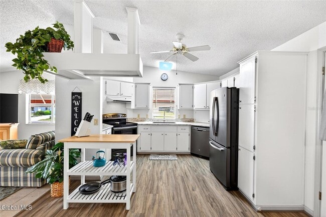 932 Chula Ct