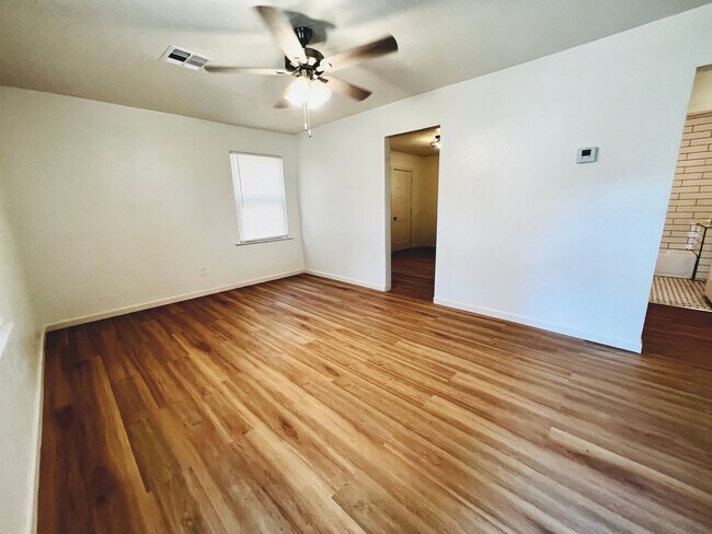 Photo - Updated 2BD 1BA Home in Midwest City!!!