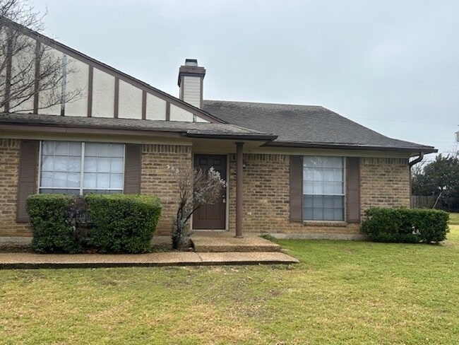 Building Photo - 346-348 Mill Creek Rd Unit 348 Mill Creek Rd
