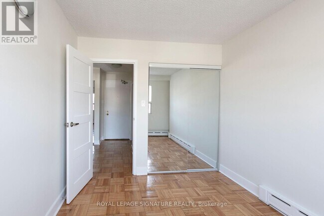 Photo - 990 Avenue Rd Unité 206