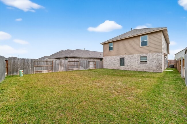 Building Photo - 3039 Ash Ray Dr