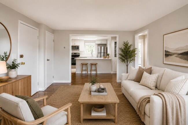 Photo - Emerson Arms Apartments