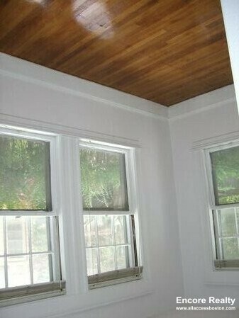 Photo - 281 Lowell Ave Unit 1