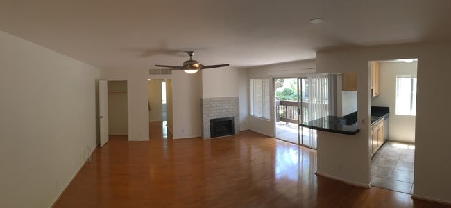 Building Photo - 11112 Summertime Ln Unit 11112
