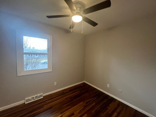 Photo - COMING SOON! 3 BEDROOM HOME!!