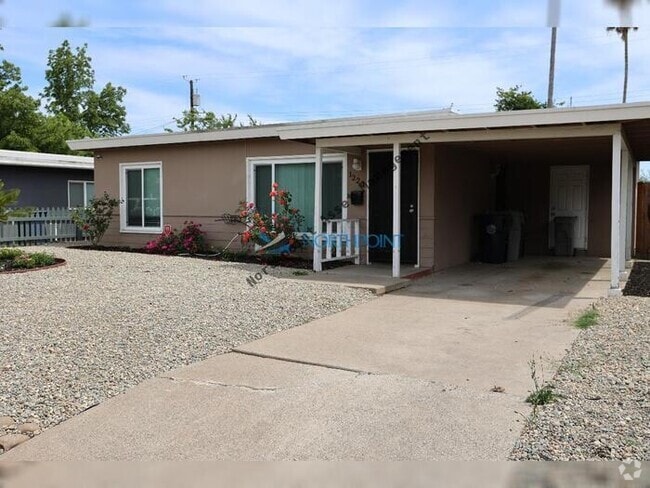 Building Photo - Stunning 2 beds 1 bath in Sacramento Rental