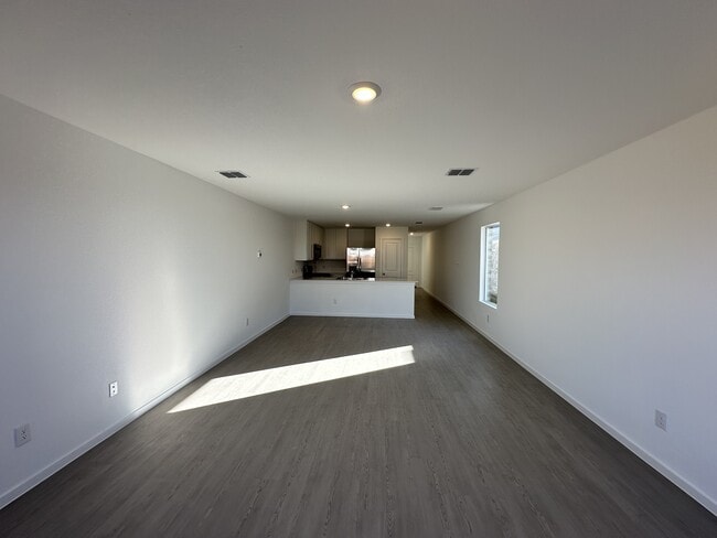 Photo - 1629 Elliott Rd