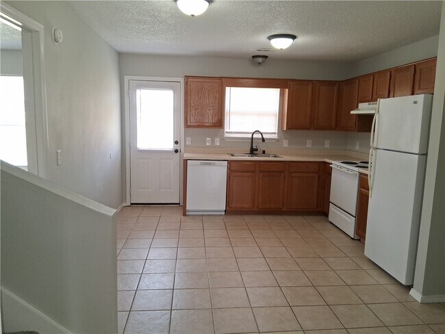 Photo - 3306 SW Landau Ct