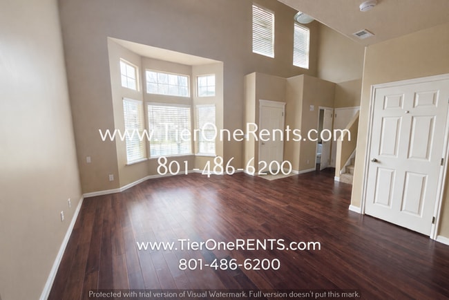 Photo - NO DEPOSIT option available for qualified renters!