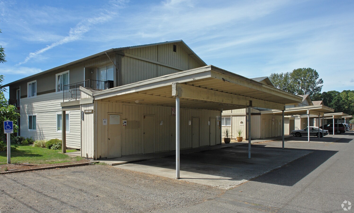 Trinity Terrace Apartments - Trinity Terrace Apartments