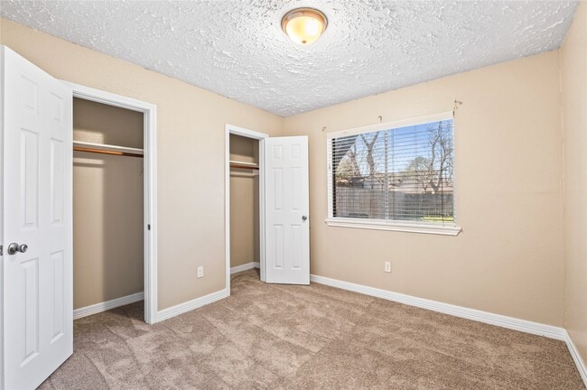 Photo - 311 Windward