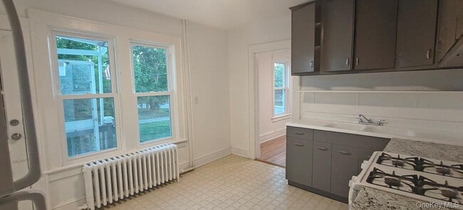 Photo - 13 Springside Ave Unit 1