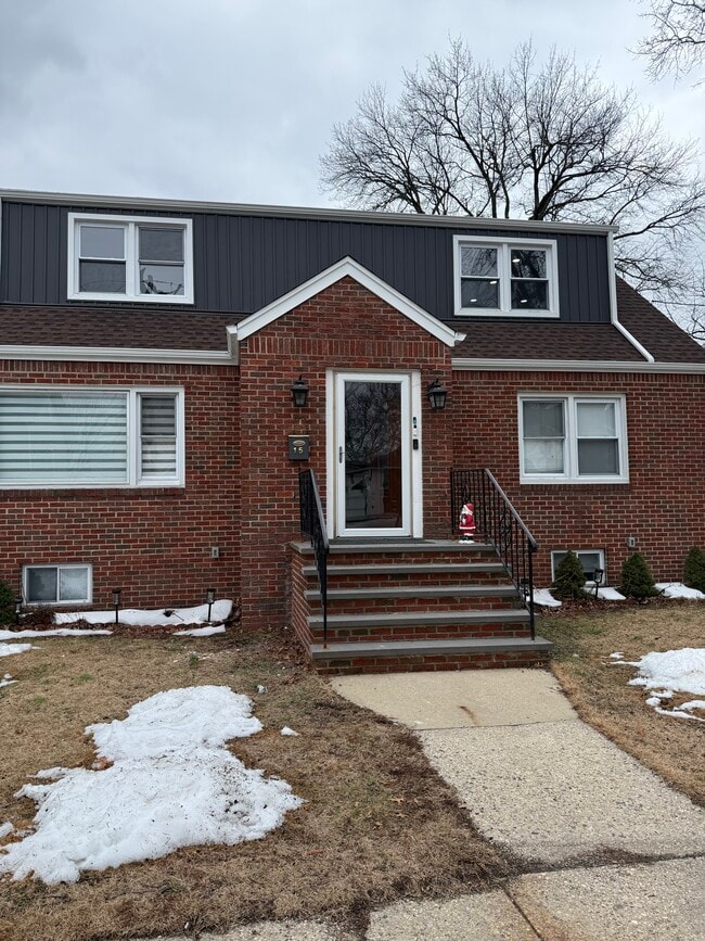 Photo - 15 Lewis St Unit 2