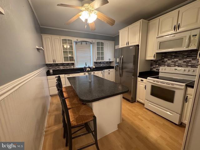 Photo - 44 E Walnut St