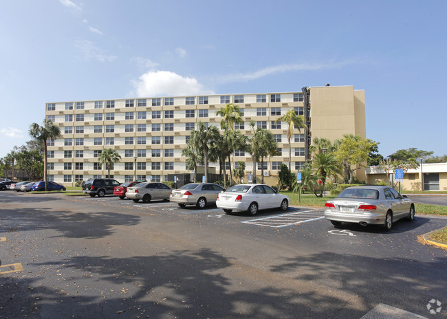 Building Photo - St. Andrews Towers 62+ community Rental