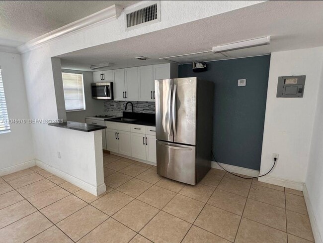 Photo - 3901 SW 112th Ave Unit 24