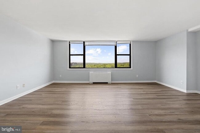 Photo - 4600 Duke St Unit 1418