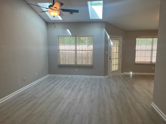 Photo - 2211 Hickory Manor Way Unit 2211 Hickory Manor