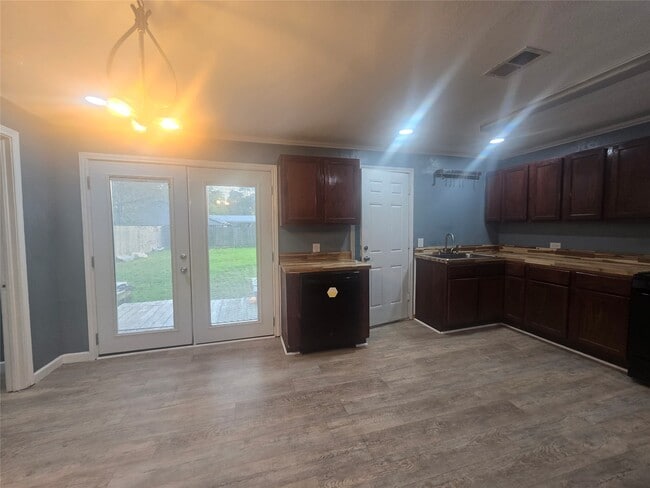 Photo - 1905 Oleander