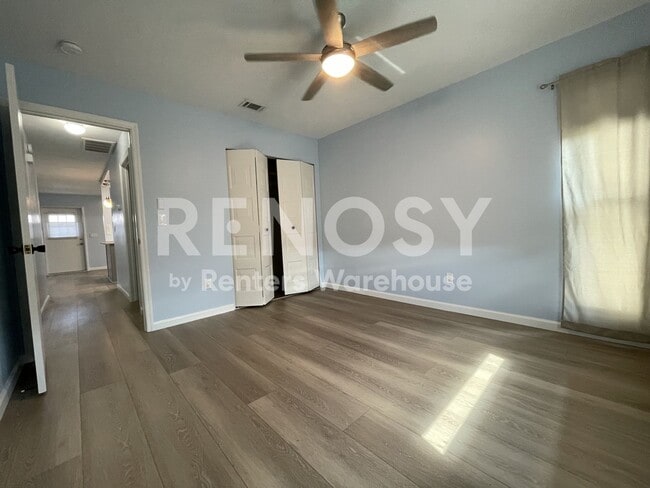 Photo - 110 Gloucester Blvd