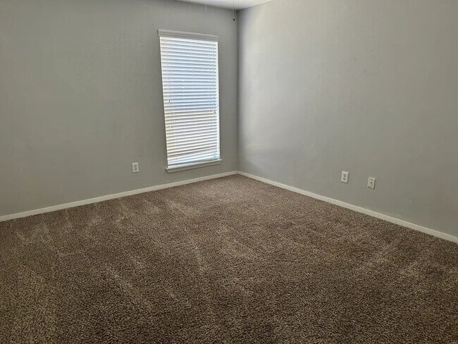 Photo - 16303 Lyons School Rd