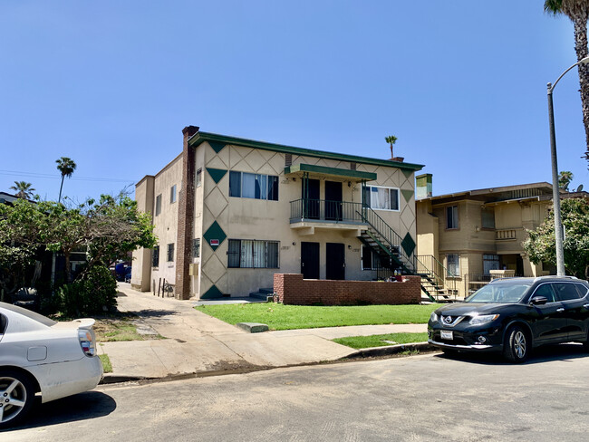 Photo - 1852 W 24th St Apartments Unit 1852