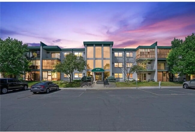 Photo - 2700 Dale St N Unit A304