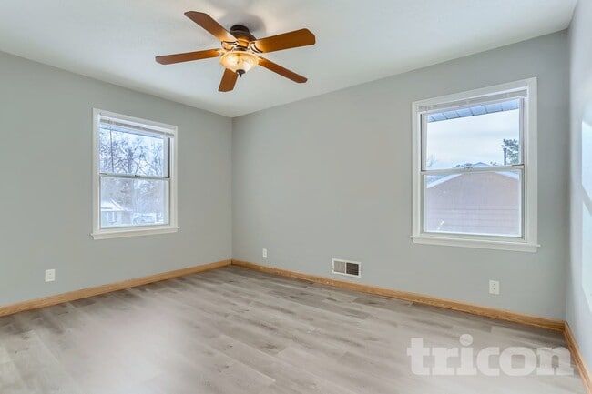 Photo - 4400 W 111th St