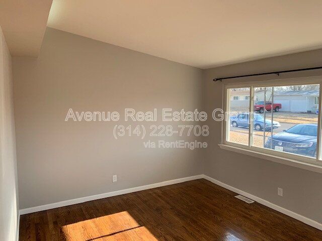 Photo - 45 Radford Dr