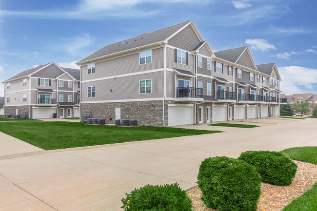 Sunny Ridge Townhomes