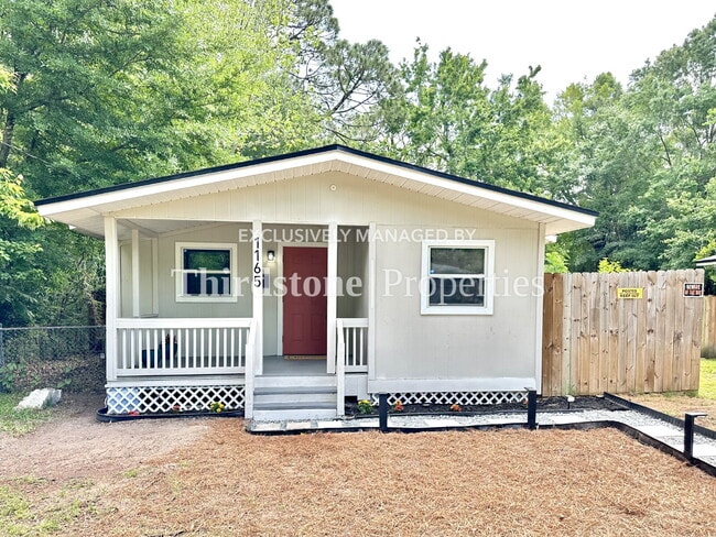 Photo - 1165 Orton St