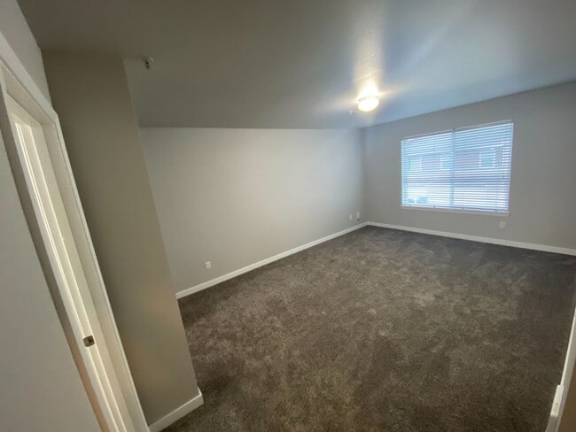 Photo - 2 Bedroom with a Den, 1-car oversized detached garage, DuPont Condo