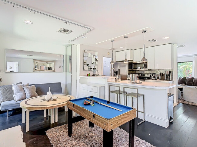Photo - 5700 Saddlebrook Way Unit SI ID1291320P
