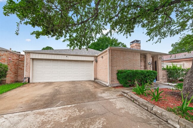 Photo - 14222 Stokesmount Dr