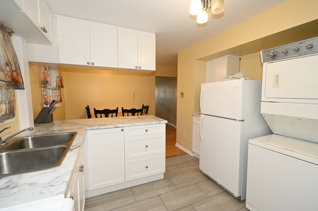 Building Photo - 41A Moore Street, Kitimat, BC Unit A (Lower)