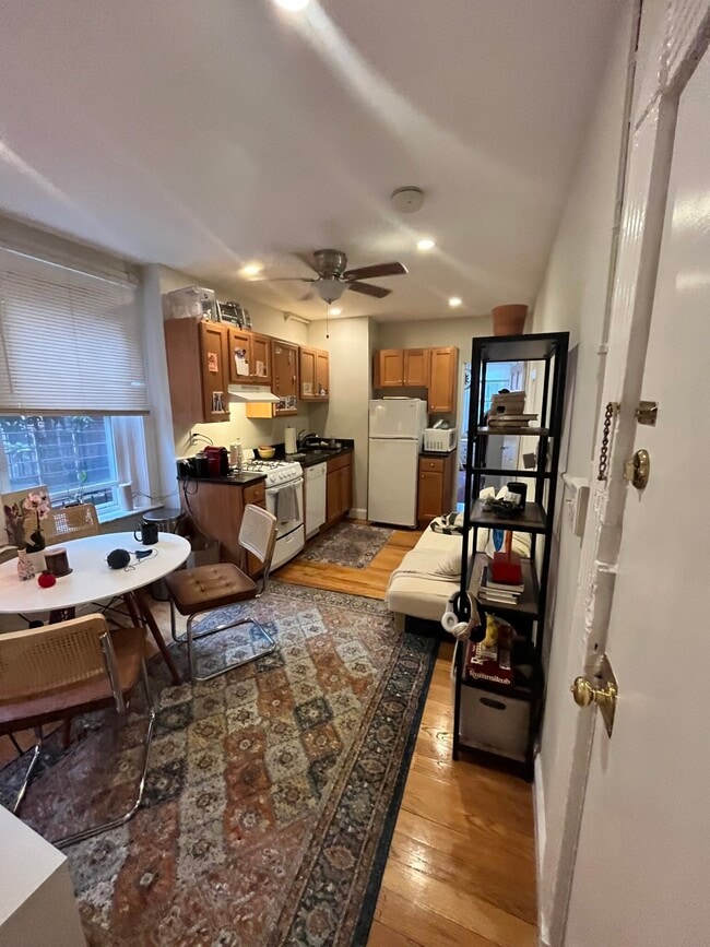 72 Joy St Unit 12