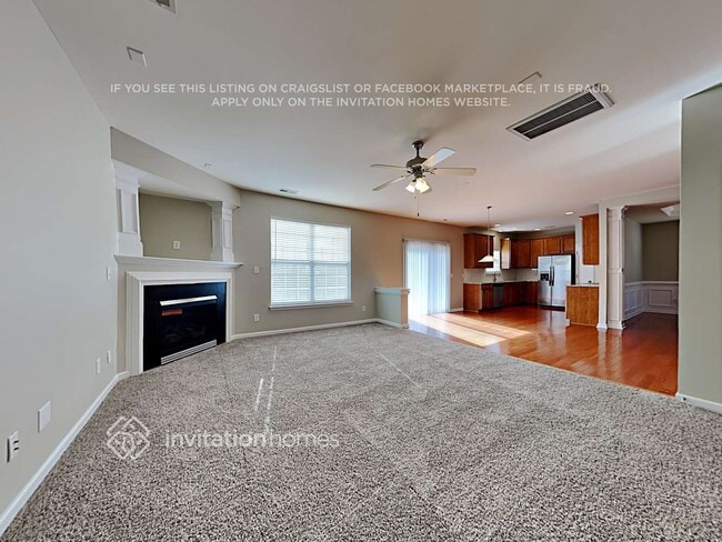 Photo - 737 Spinning Wheel Point