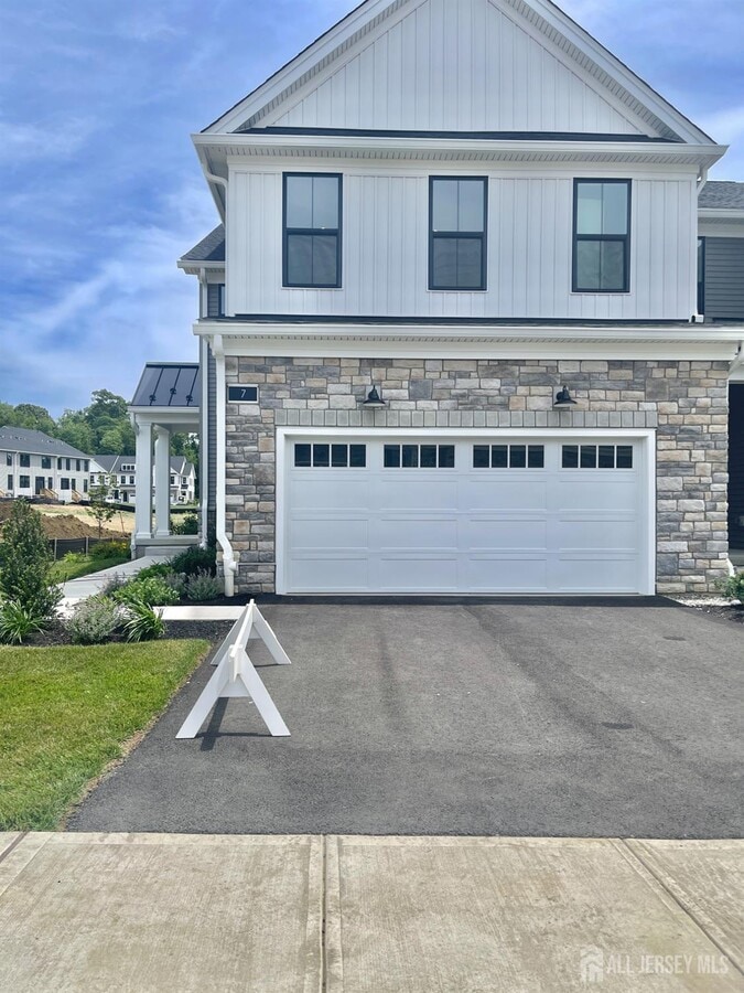 Photo - 7 Colt Ln