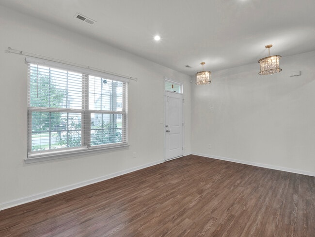 Photo - 7023 Waterwheel St SW