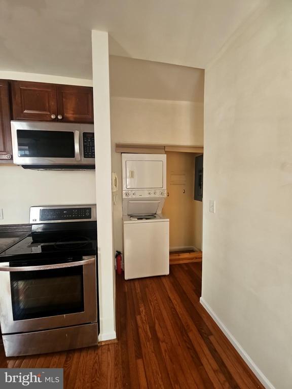 Photo - 927 N 6th St